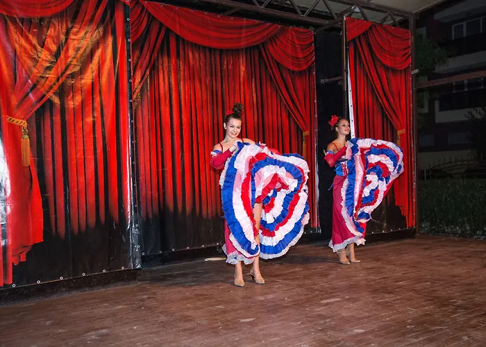 Laguna Park & Aqua Club 4* Sluneční pobřeží