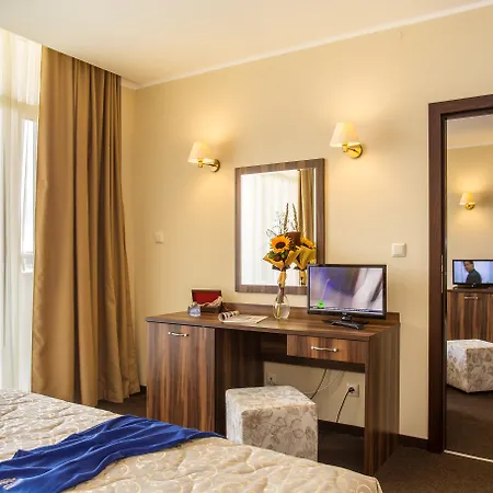 Laguna Park & Aqua Club מלון