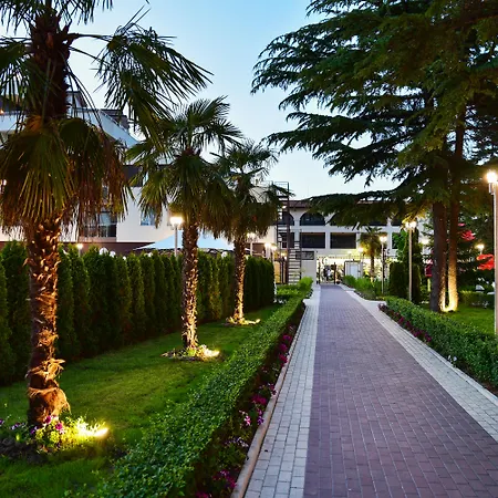 Laguna Park & Aqua Club 4*