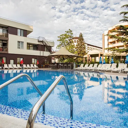 Hotell Laguna Park & Aqua Club 4*