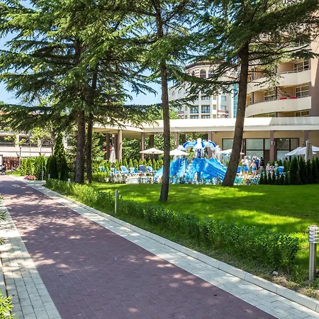 Хотел лагуна парк&аква клуб - ол инклузив 4*