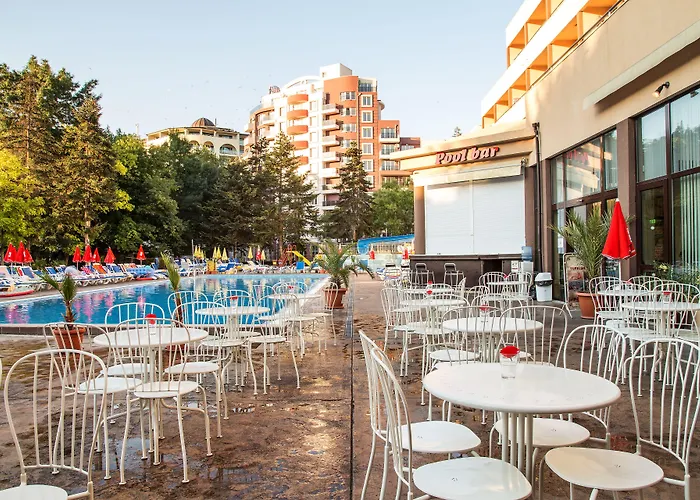 מלון Laguna Park & Aqua Club סאני ביץ'